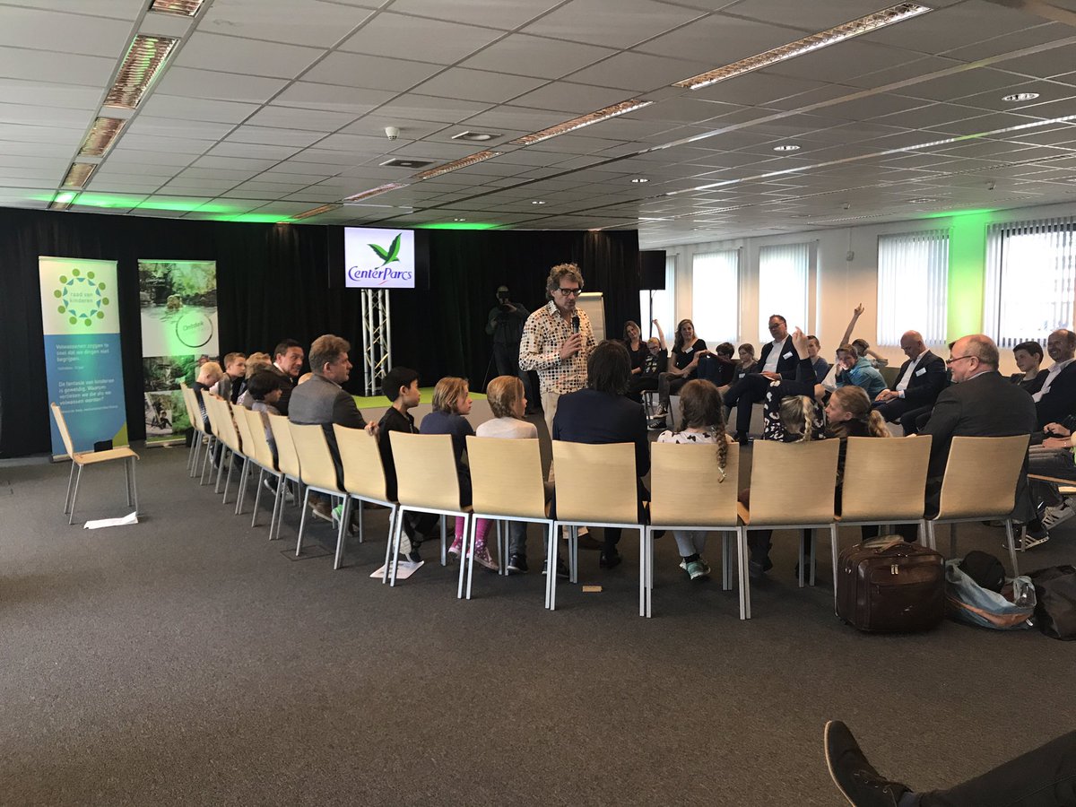#KidsCounsel in dialogue with directors <a href="/CenterParcs/">Center Parcs Nederland</a> #raadvankinderen