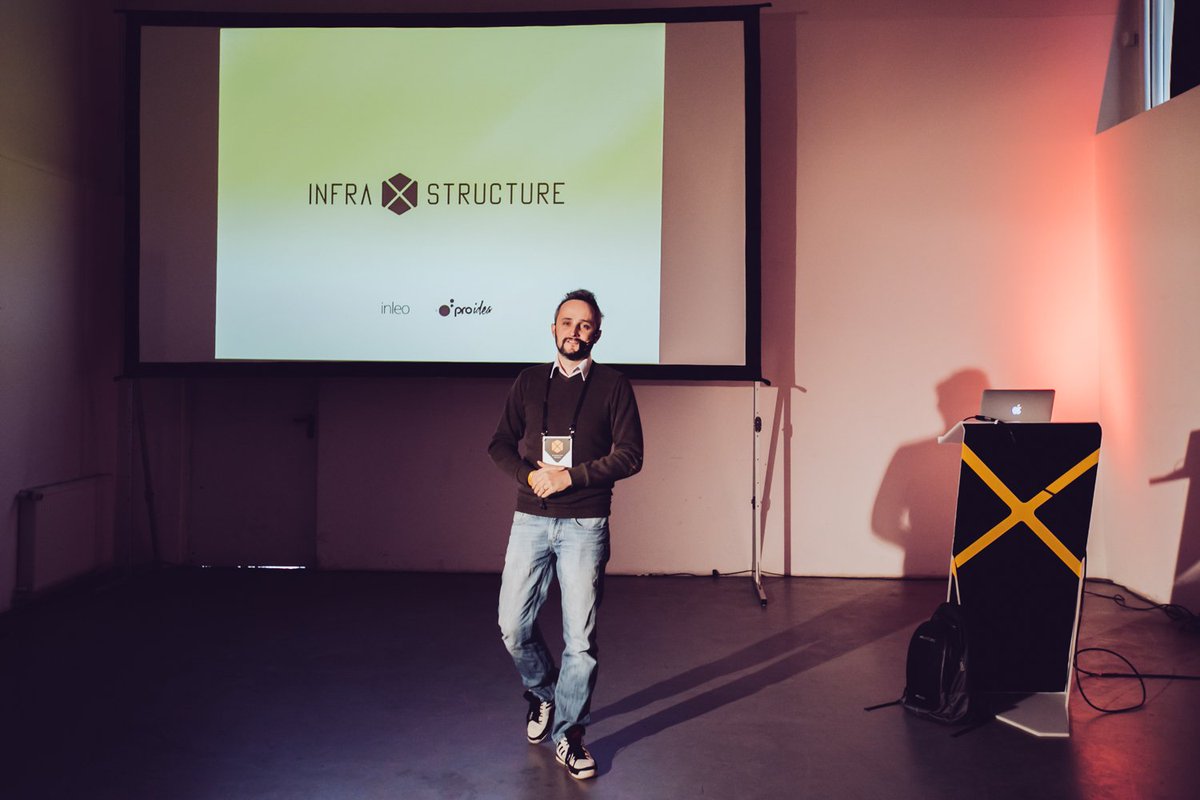 infraXstructure's tweet image. Zaczęliśmy #infraXstructure2017 - rozmowy o Data Center i Cloud w gronie specjalistów mode: on!