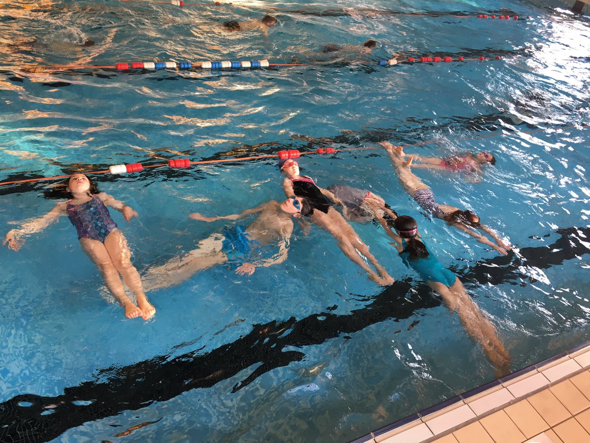Aquakidsuk's tweet photo. Swimming is a big HIT at aquakids #floatingletters #swimmingmadefun @R2GoBromley @familieslkb #beckbromfl https://t.co/iaxEae8i92