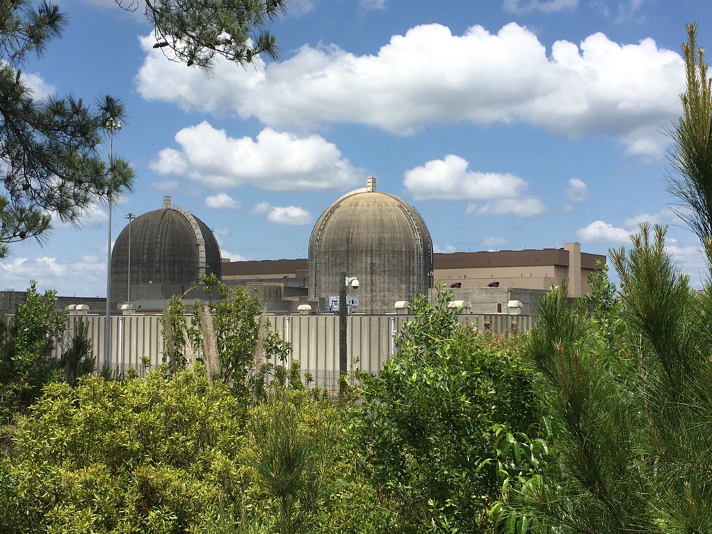 rab759's tweet image. The reactors. Had a great tour of the Vogtle nuclear facility today. #iknowimageek