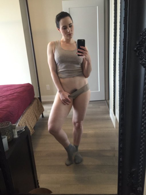 Shades of grey for a grey sort of day... https://t.co/3vz6Qdz4S7