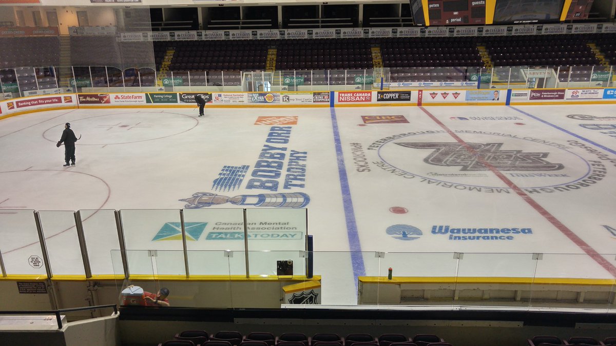 CMHAEducation's tweet image. Proud to see @cmhahkpr #TalkToday on the ice at the @PtboMemCentre! Back where it started. Come support the @PetesOHLhockey tonight! #BigWin