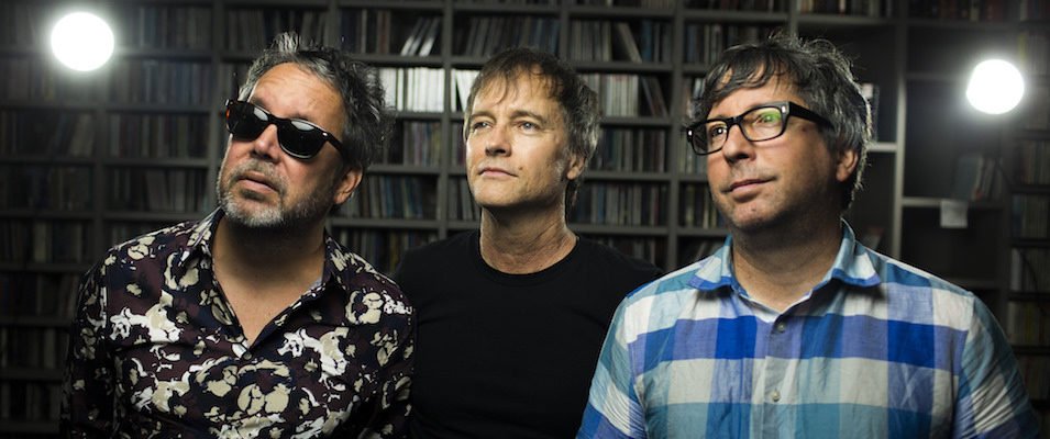 FASTBALLTHEBAND's tweet image. listen to the entire session @KUTX kutx.org/musicarchive/f… #stepintolight