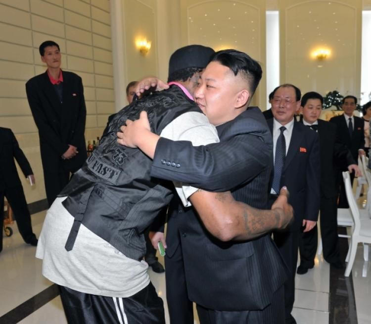 LemonDropIcing's tweet photo. That time #KimJongUn gave a hug to @dennisrodman #SuperMighty fine to have a #LoveAndPeaceCoalition instead #ThursdayThoughts #NorthKorea https://t.co/6glaWwB0zV