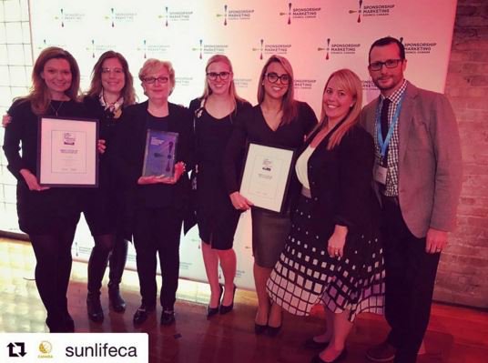MarieBourque24's tweet photo. Félicitations à toute l'équipe @SunLifeQC (@baiebeauport) + @SunLifeCA pour les 3 prix #commandite! #2017SMAs @SMCC_CCC https://t.co/jXsERMD21Z