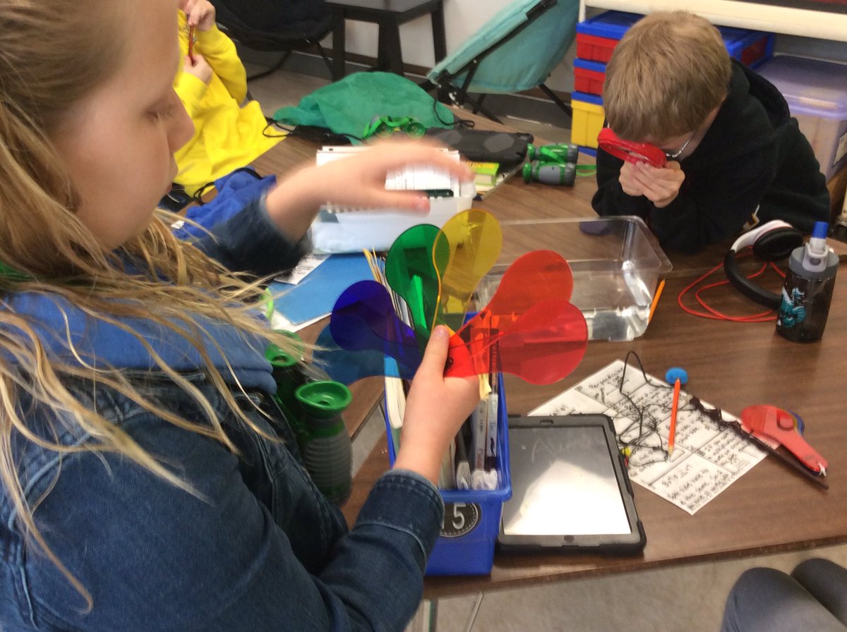 What does a scientist do?  Today we found out. <a href="/LincolnK8School/">Lincoln K-8 District-Wide School</a>