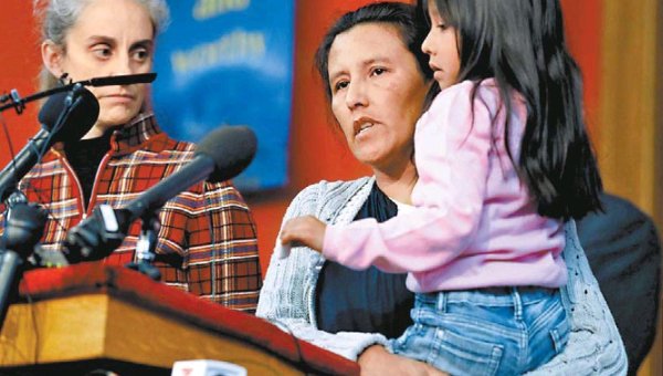 telesurenglish's tweet photo. Undocumented immigrant rights leader makes TIME’s 100 most influential people. https://t.co/WZYrVEGvoX https://t.co/CB8asjSybI