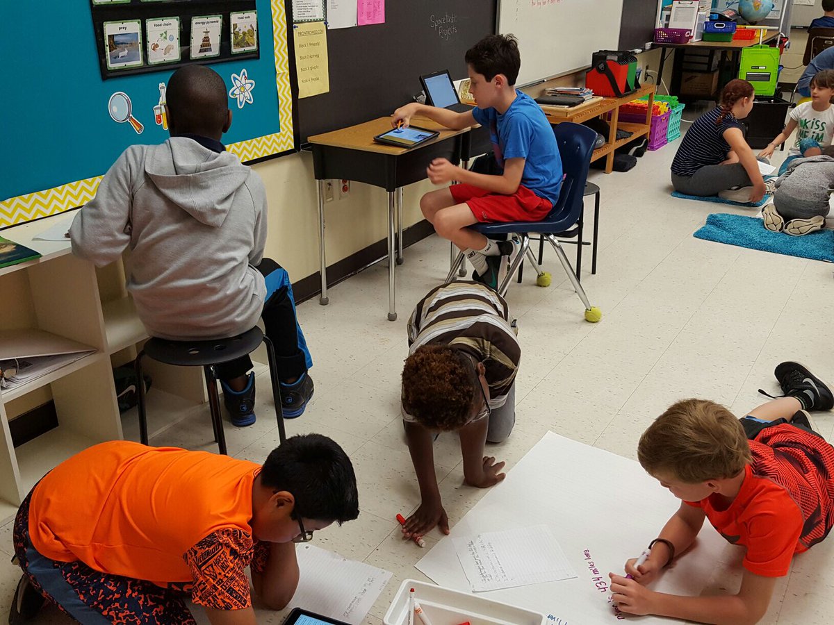 REESpbl's tweet photo. Gr 4 researching the Chattahoochee as part of their Aquaponics #PBL @lylesla @RiverEves https://t.co/LeLLMr9I2B