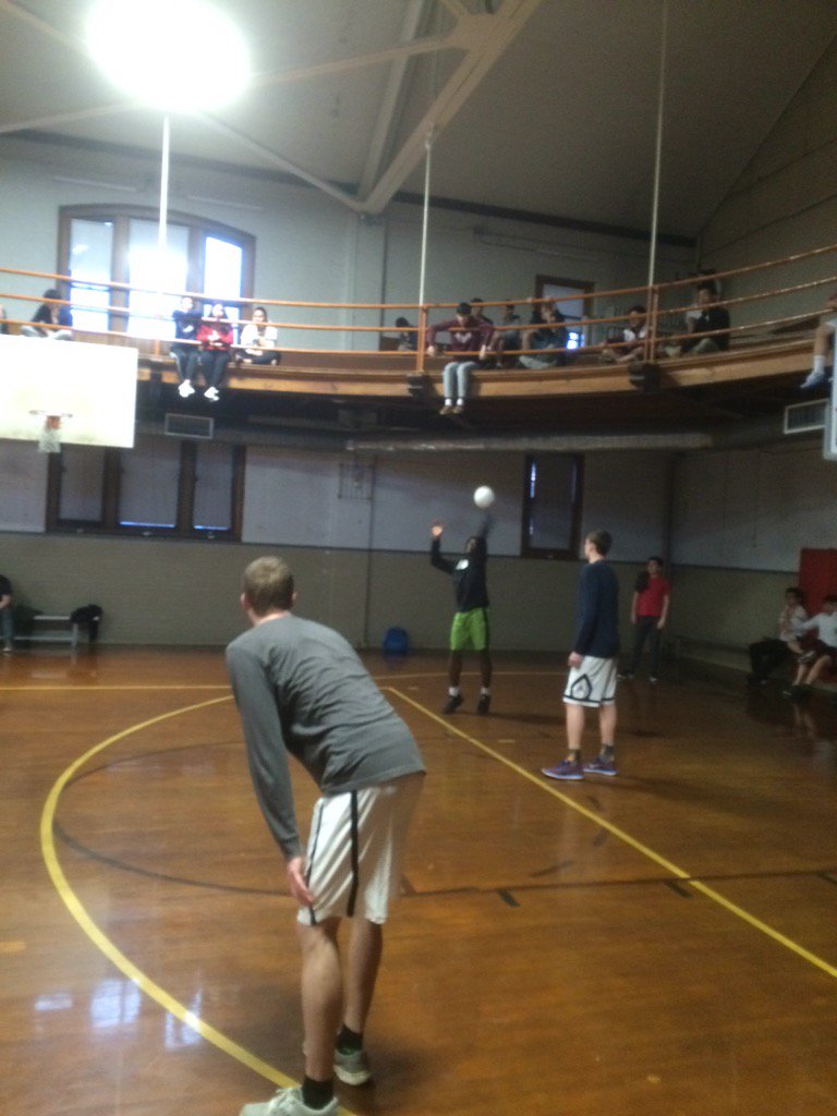 WA_VBB's tweet photo. Matt Corey, Quest Harris &amp; Judson Martindale try to right the ship for Davol Hall in @WAResLife Volleyball Dorm Cup https://t.co/FYdD4KyTvD