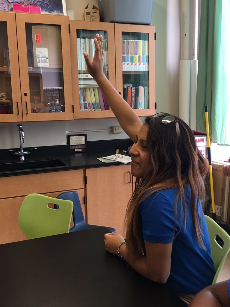 Working collaboratively to make LID improvements to our community. Future engineers at work. <a href="/BSTEMhartford/">Betances STEM</a> <a href="/APA_Planning/">American Planning Association</a> @fhiplan