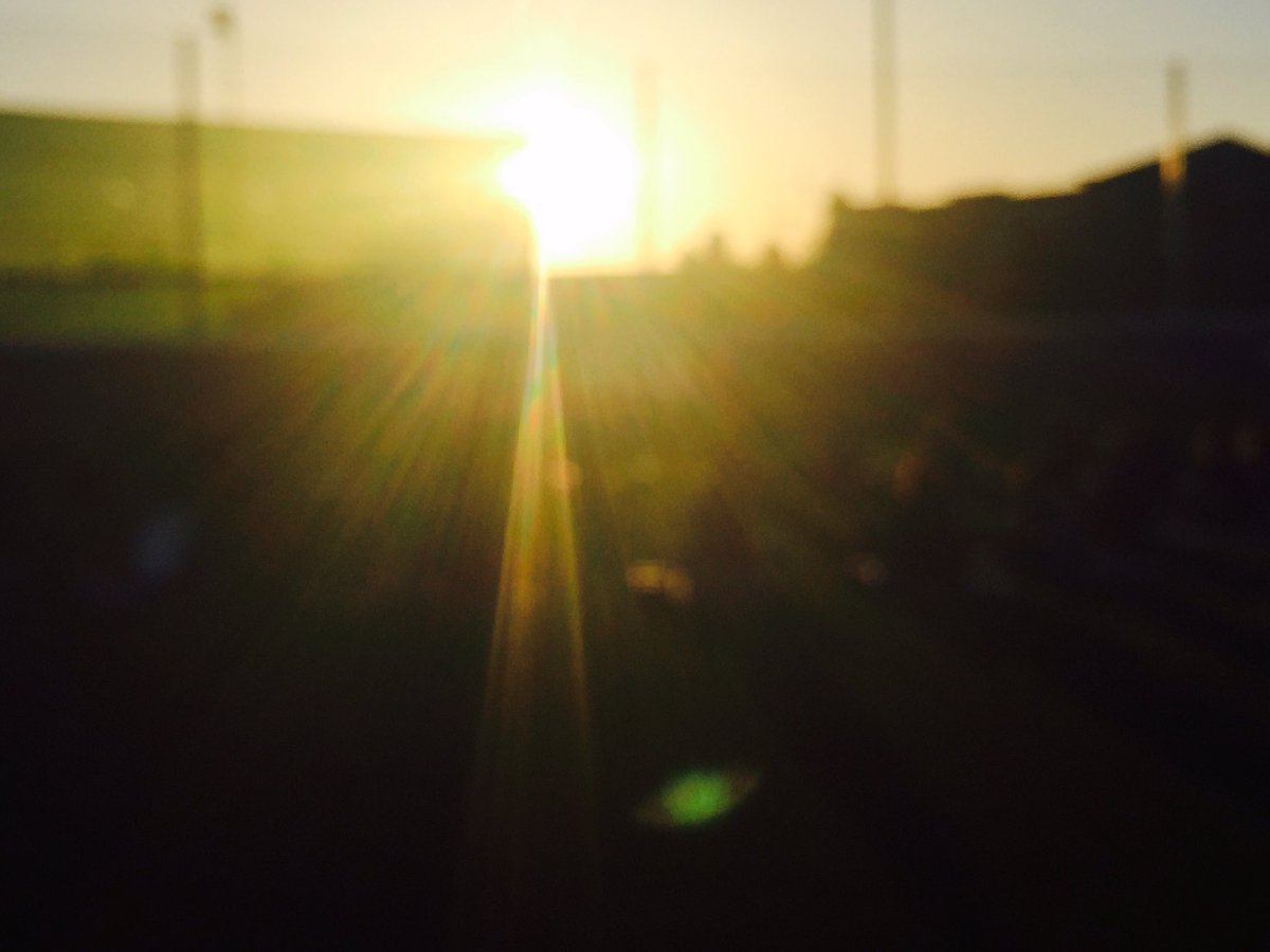 GCU_Performance's tweet photo. Early morning yoga for softball I great day to be alive and in AZ https://t.co/tDTRdz8IlQ