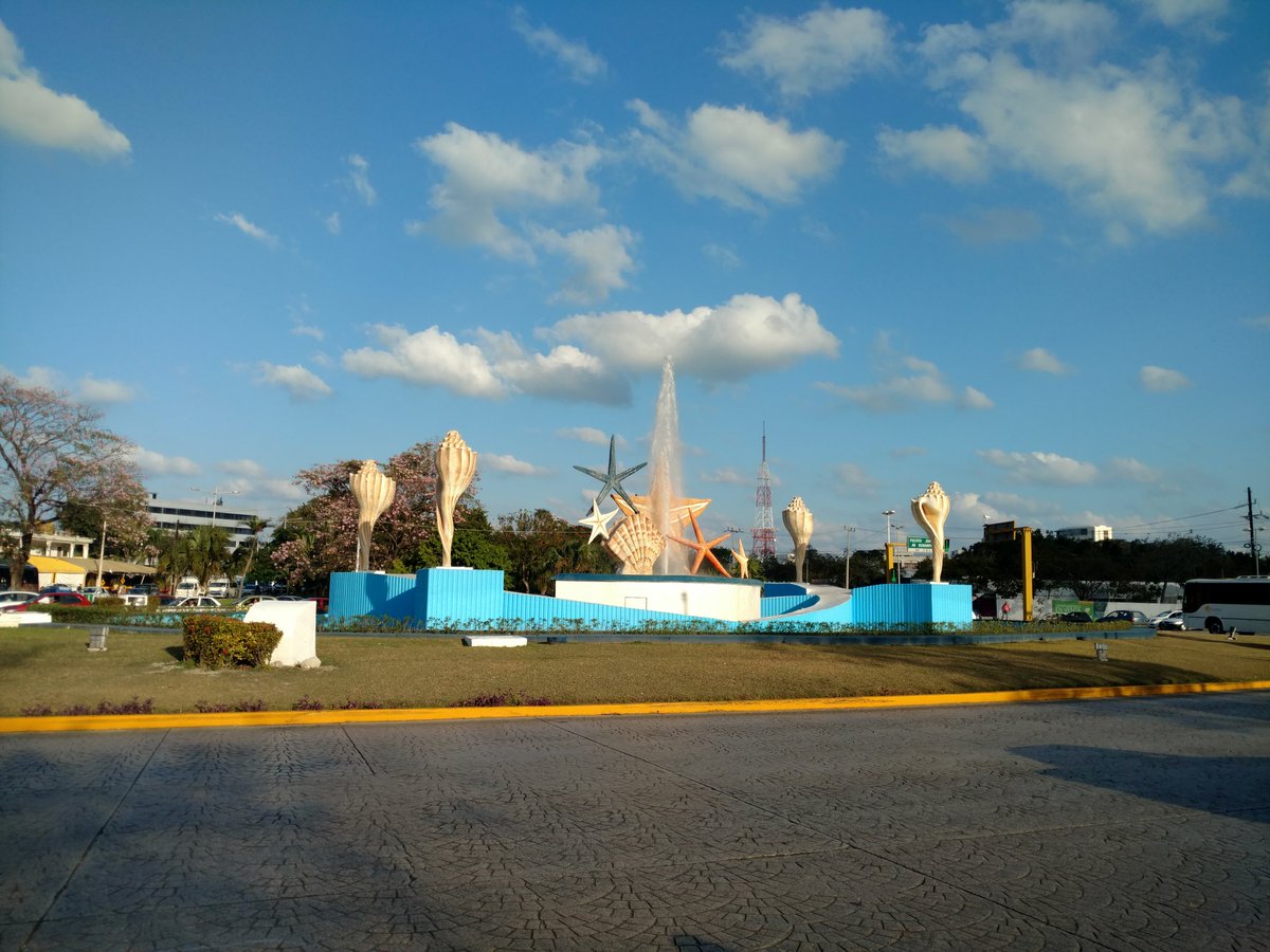 VivoEnCancun's tweet photo. El día de hoy celebramos tu  #47AniversarioCancún , gracias por todo lo que nos das ! https://t.co/5FDhAYenJ4