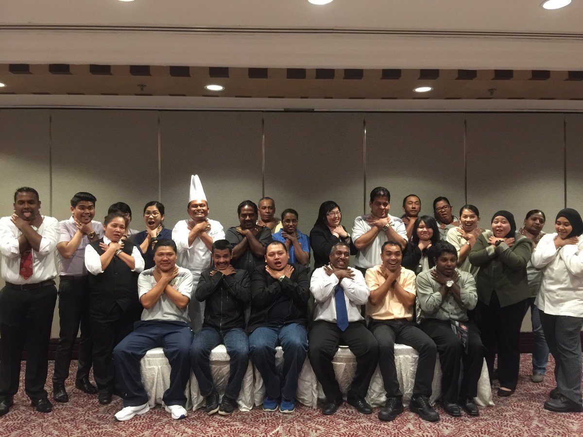 cprmalaysia's tweet photo. Selesai program bersama Hotel Ramada, Melaka. #cpr1m https://t.co/zeMK9BjGW7