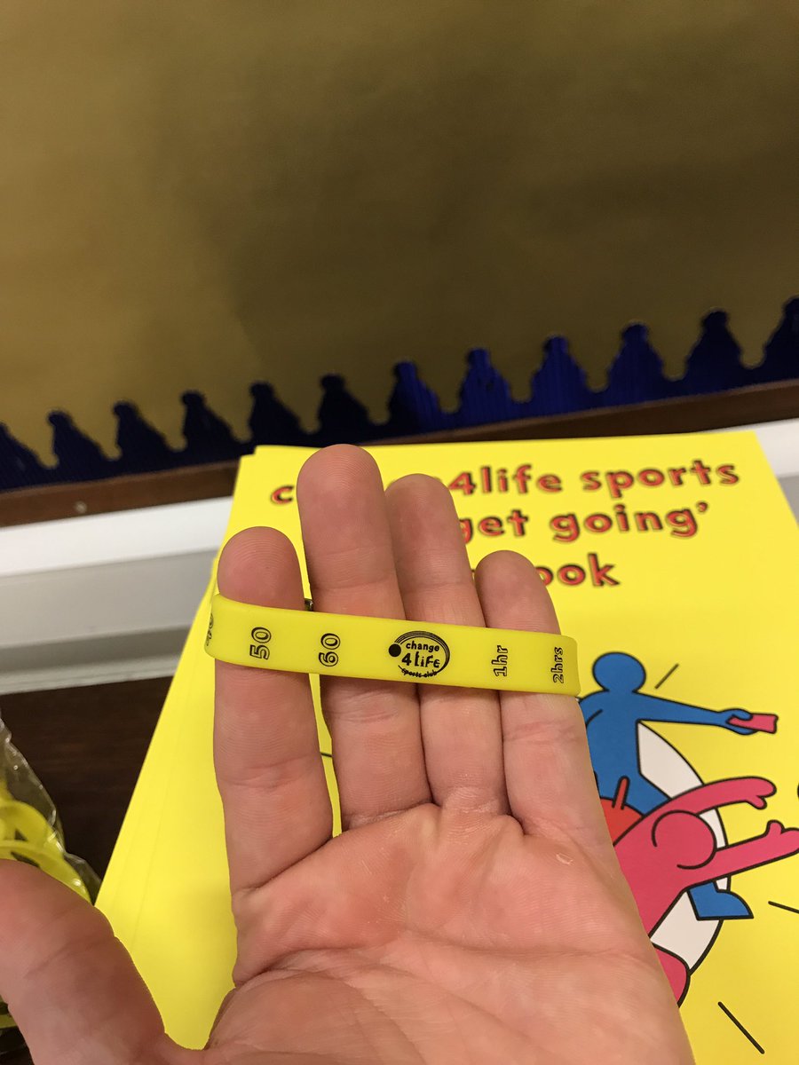 'Get going' logbooks handed out to children in year 4 along with a cool wristband 👍🏼 #GetActive ⚽️🏀🎾🏓🏸🏏🏑 <a href="/Coppiceprimary/">Coppice Primary Academy</a> <a href="/Change4Life/">Change4LifeComityFoundation</a>