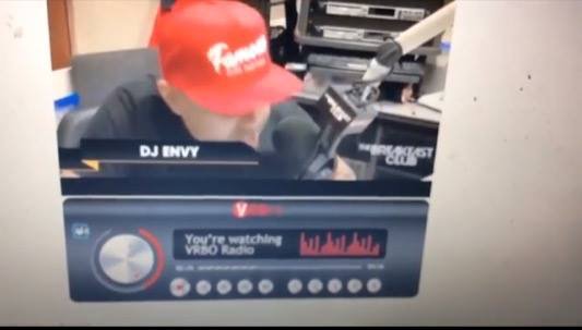 Vrboradio's tweet photo. The future of radio is #VRBORadio! We are an interactive radio platform that’s fun and engaging. Find out more at https://t.co/o9a53wka3x https://t.co/pq1vlo5Avq