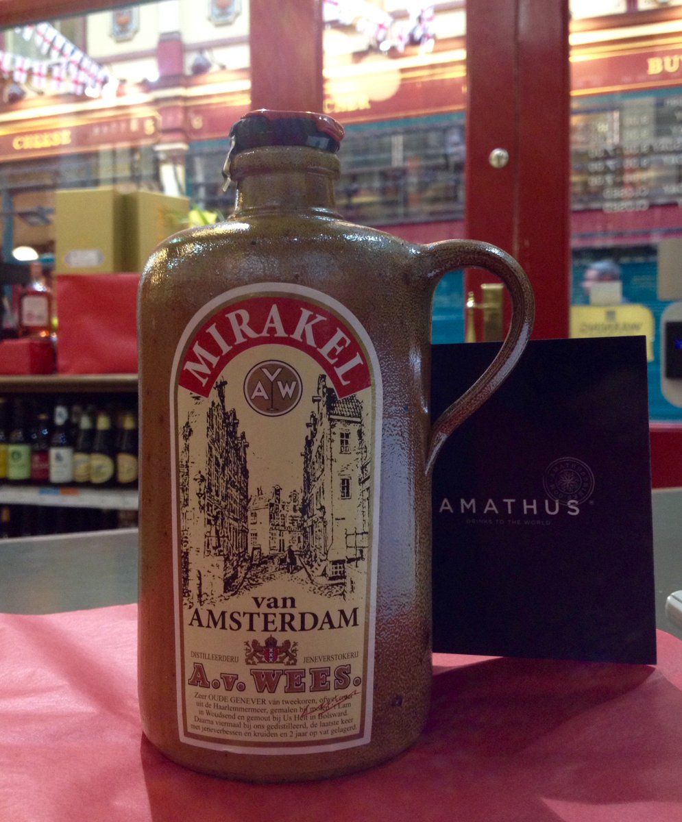 AmathusCity's tweet photo. It's a Mirakel! Delicate, floral, fragrant genever; elegant and smooth - dare we say feminine in character. #Jenever #Tradition #vanwees https://t.co/UEsiUlAp4C