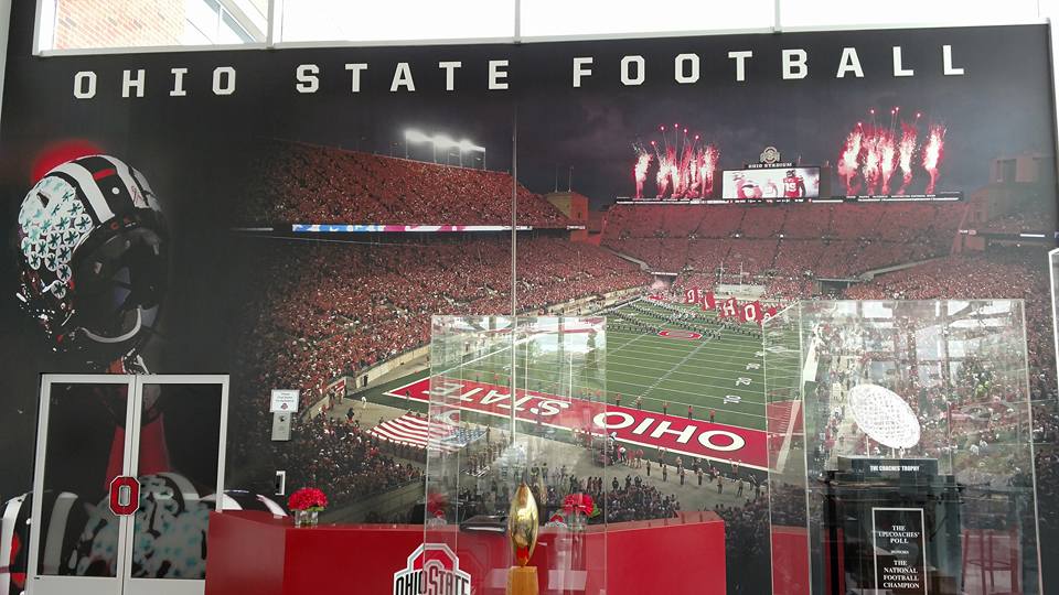 MaxOutStrength's tweet photo. Day 2 (4/19) of the #MaxOutStrength &amp; @Get__Recruited College Road Trip consisted of @OhioStateFB @WittAthletics @DenisonU @kenyonathletes! https://t.co/tQUosDgqhL