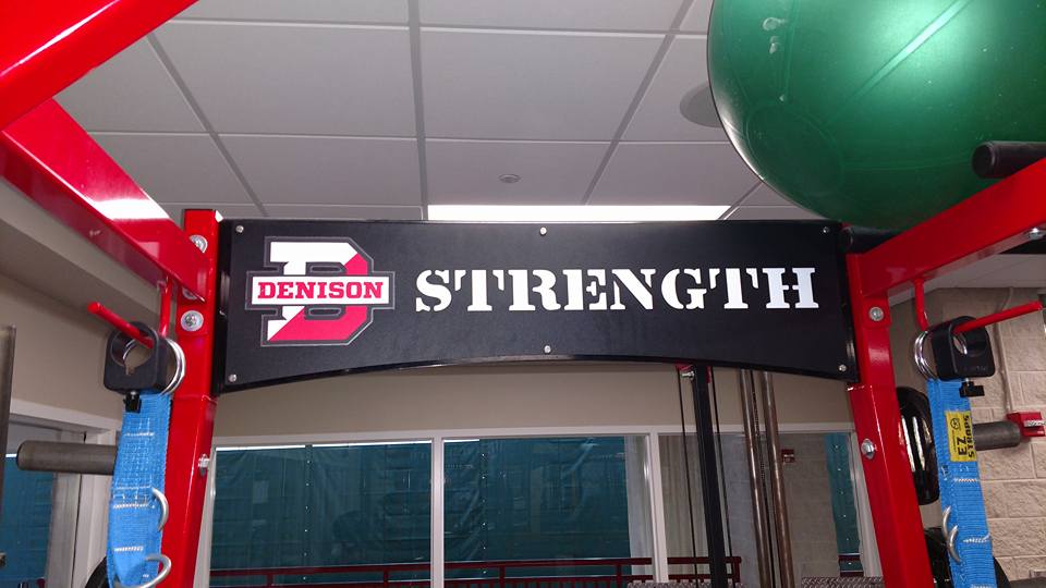 MaxOutStrength's tweet photo. Day 2 (4/19) of the #MaxOutStrength &amp; @Get__Recruited College Road Trip consisted of @OhioStateFB @WittAthletics @DenisonU @kenyonathletes! https://t.co/tQUosDgqhL