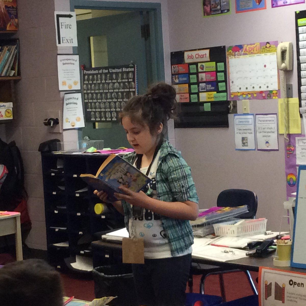 SS_Gr3's tweet photo. Mrs. McGuire's "teachers" read aloud to class on Career Day #CollegeAndCareerReady https://t.co/A2Ss0SKhQC