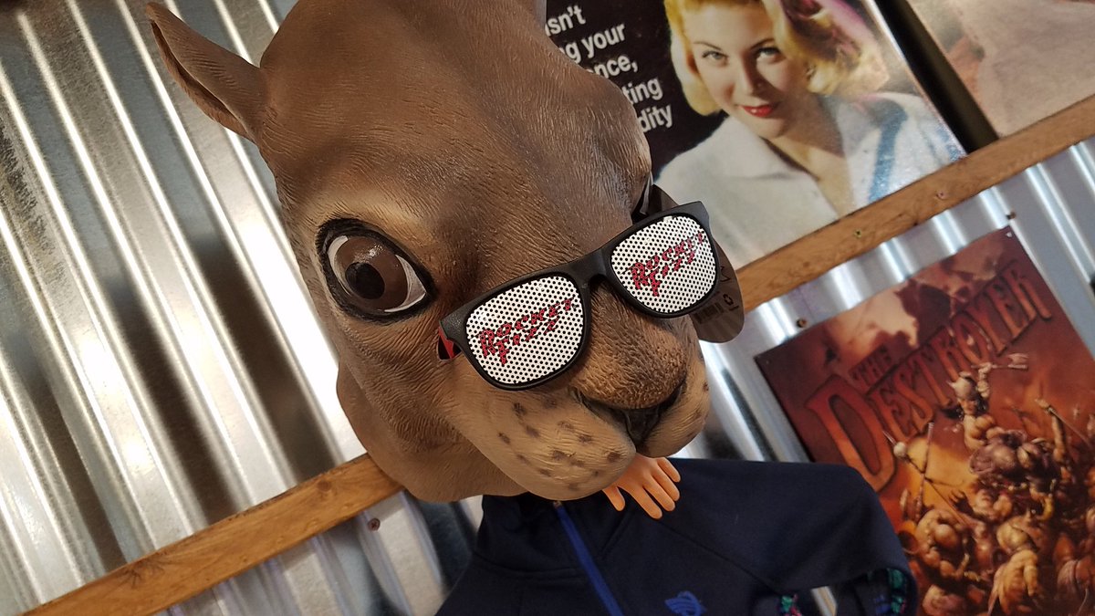 RocketFizzPitt's tweet image. Om nom nom... what?