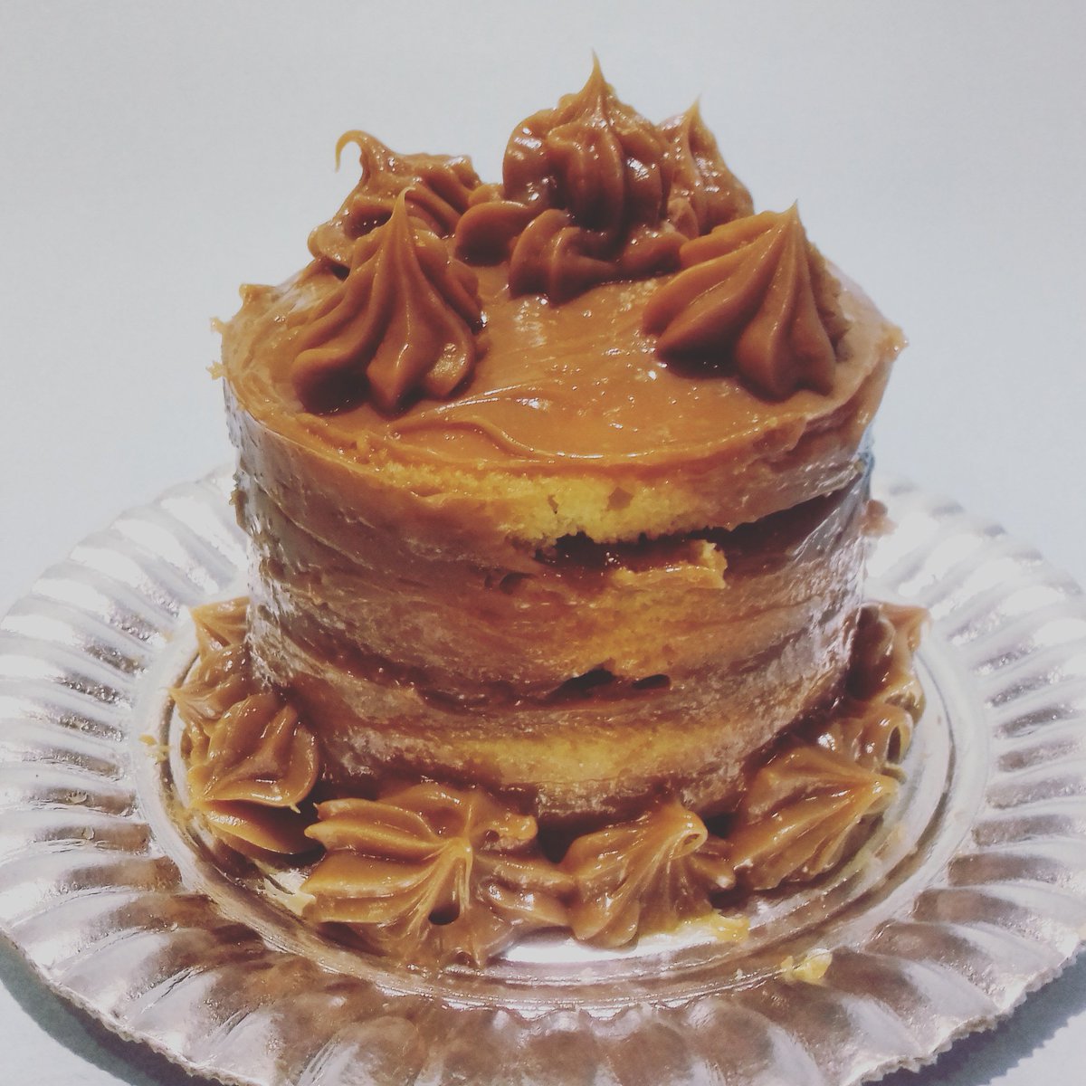 sucacakes's tweet photo. Entrando na onda do #NadaMelhorQ: mini bolos da Suca Cakes! 🍰💜 #Cakes #MiniBolo #Salvador https://t.co/qswap3aH4a