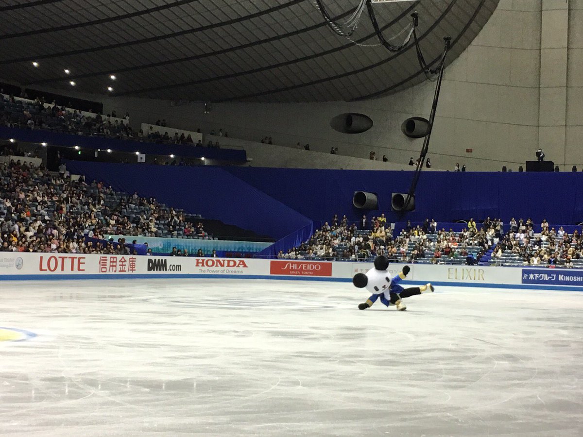 Командный Чемпионат Мира сезона 2016-2017/ISU World Team Trophy / Токио Япония / 20-23 апреля 2017 - Страница 32 C93Nr38UIAAkMOt