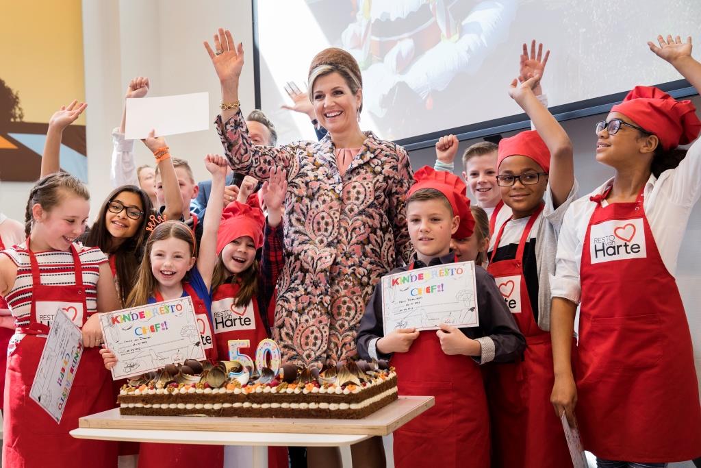 #Koningin #Máxima opende het 50ste Resto VanHarte een KinderResto in #Lelystad. restovanharte.nl/nieuws/1031-ko…