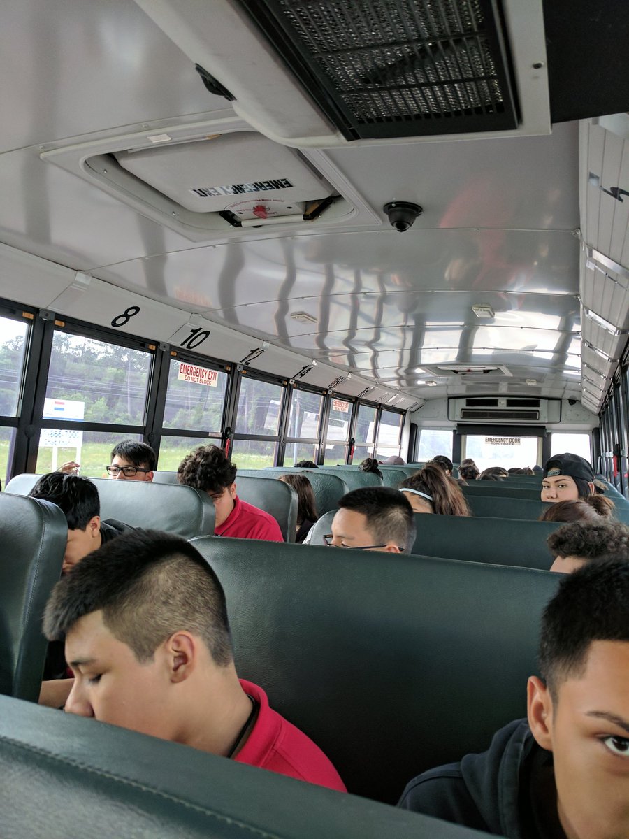 WodzickiScience's tweet image. Second round of field trips! #hmsscience