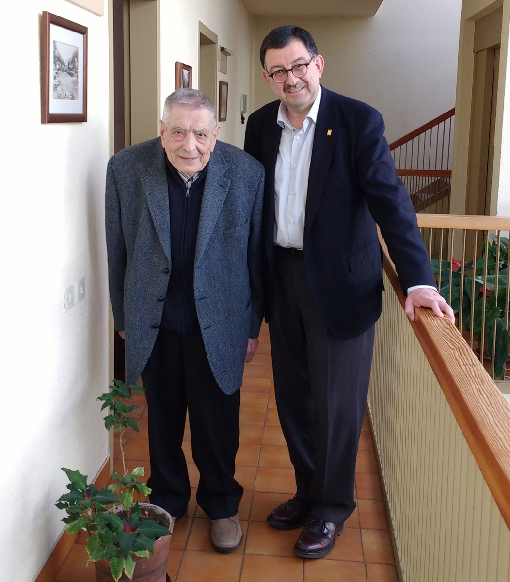 Mossèn Xavier Esplandiu a cedit en depòsit ath <a href="/conselharan/">Conselh Generau d'Aran</a> documentacion que forme part deth patrimòni documentau aranés .