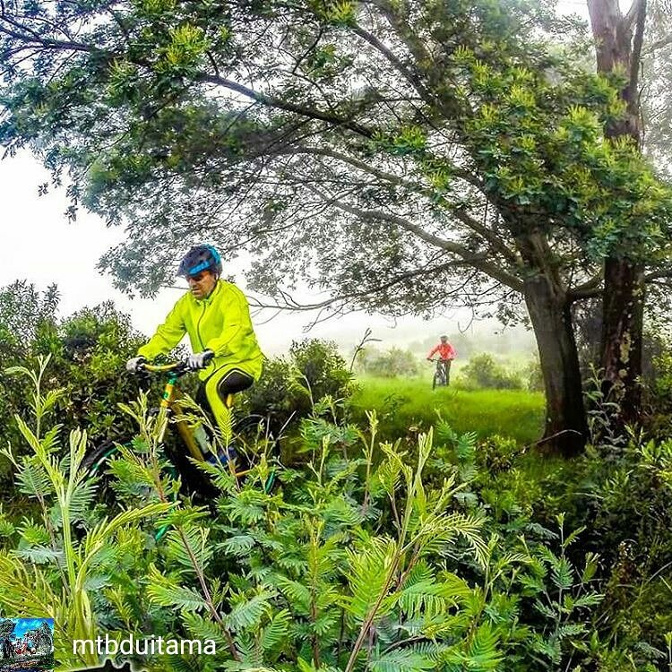 mtbboyaca's tweet photo. BOYACA, Colombia. Todo un paraíso donde la práctica del MTB es lo mejor 😀👍
#boyaca 
#boyacamtb 
#mtbboyaca instagram @mtbboyaca https://t.co/hzTP0lLzuA