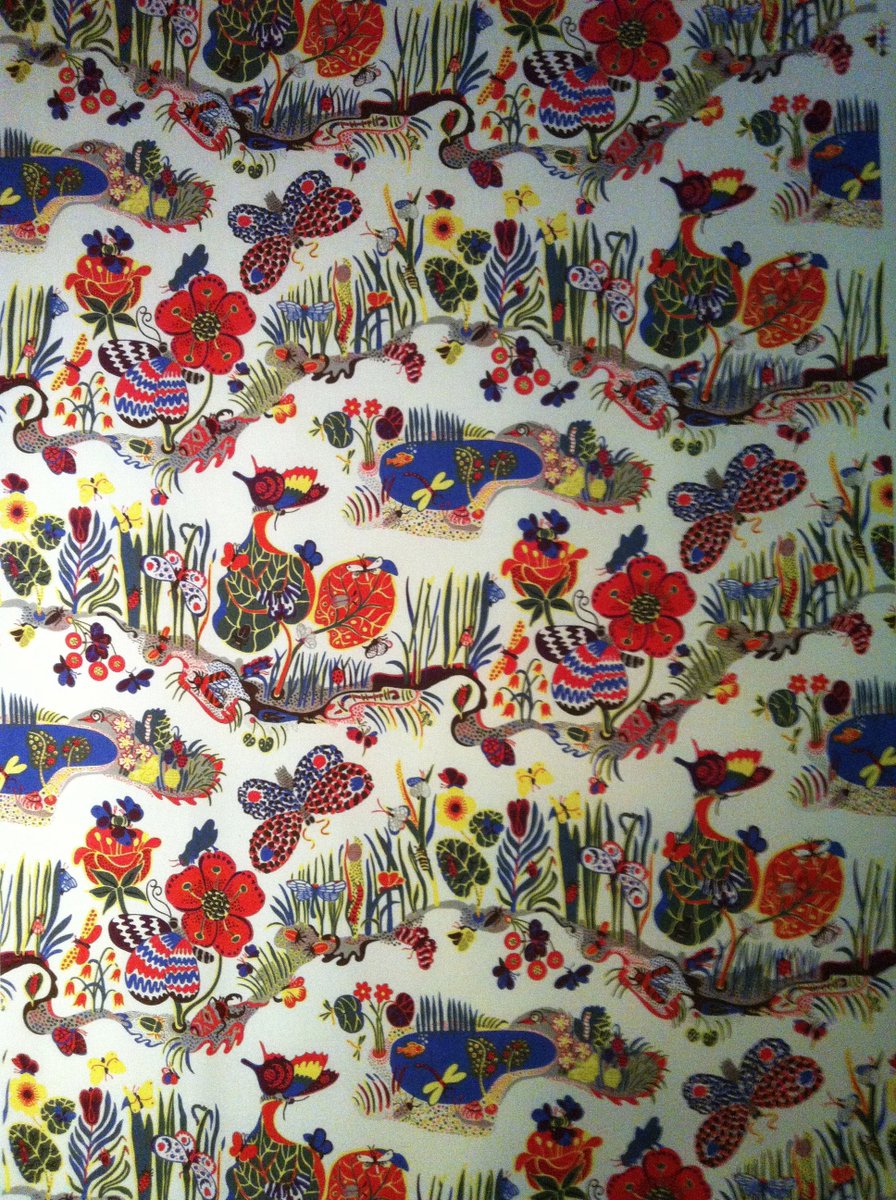 timtheweaver's tweet photo. .@FashionTextile Stunning use of white space in #Butterfly #ItalianDinner #VegetableTree #Drinks #USTree etc 1943-45 designed in New York for #SvensktTenn https://t.co/3RP5j4NpqE