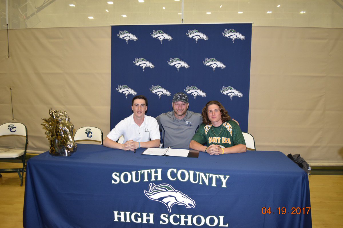 SOCOLacrosse's tweet photo. Congrats to @HaganB_8 and @BryceMaham on their commitments to play lacrosse at the next level next year! https://t.co/xf4YXGflmJ