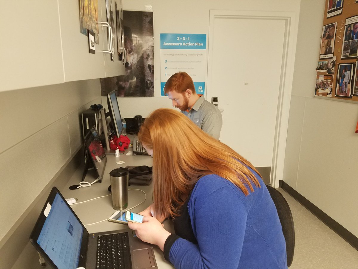WinningWoodmere's tweet photo. Its going down right now! #blitz #OHPA #lifeatATT #CRU https://t.co/GaMSEAxRup