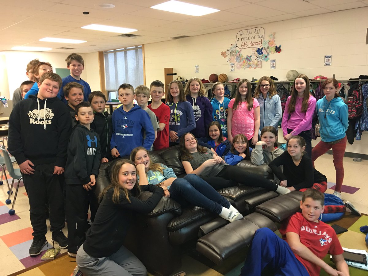 WattersUTES's tweet image. Check out our new comfy loveseat! #learninginstyle