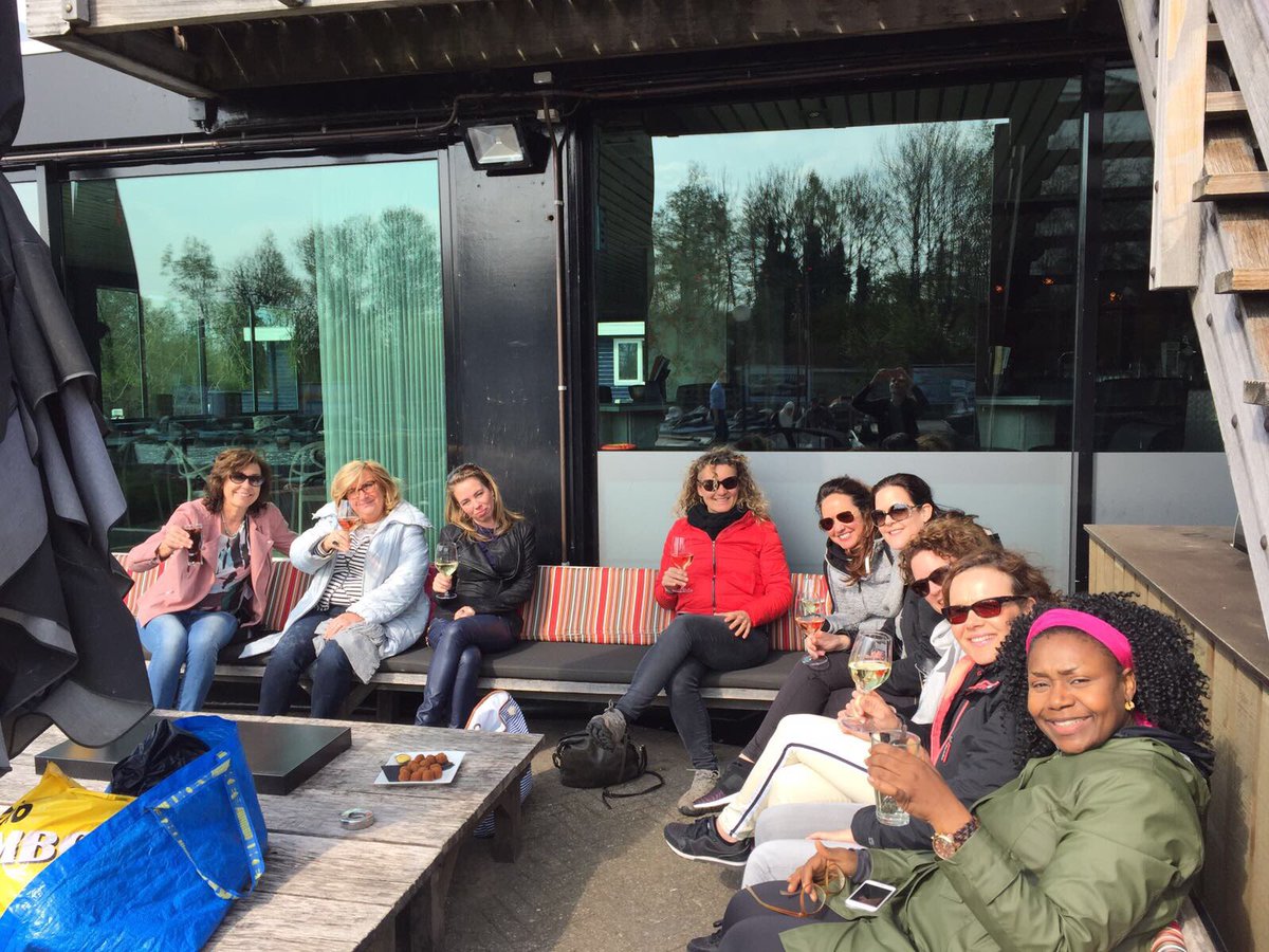 Yvonne_Ceder's tweet photo. Secretary Day #IamOracleDigital https://t.co/NcJWlEQghU