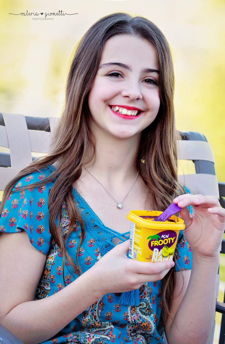 Açaí Frooty Texas tweet media