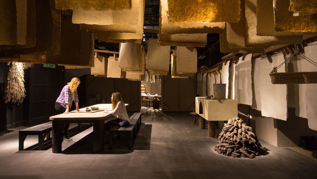 TheFutureLab's tweet photo. . @TheNewCraftsmen has opened an #interactive space within @selfridges, that examines the evolving idea of the home. https://t.co/1DxyHNWwgJ https://t.co/B0X8Vjpqg2