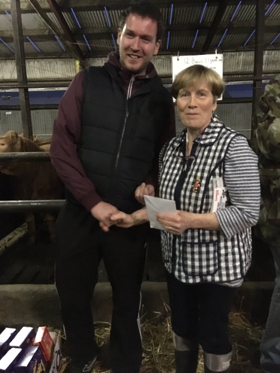 banteermacra's tweet photo. Thanks to everyone who supported our farm walk, to our hosts, the Lehanes and to all our speakers for making it such a successful night 🐮👏🏼🎤 https://t.co/Mfo6JyLgPw