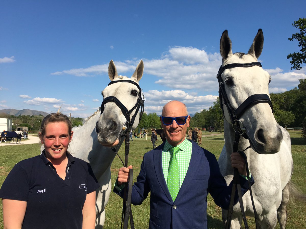 HoyEventing's tweet photo. First trot up at Montelibretti- accepted! Huge thanks to superstar Head Girl Avril for having Algebra &amp; Basmati looking so smart! 👍👏👏 https://t.co/g8s7mfIInV