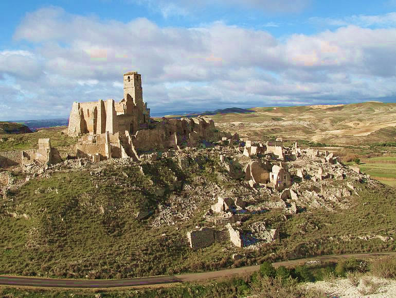 El resurgir de Rodén (Zaragoza), un pueblo olvidado shr.gs/oezy8PT
cc: <a href="/abandonadosal/">abandonados_silencio</a> <a href="/PoblesValAbando/">Pobles Abandonats</a>