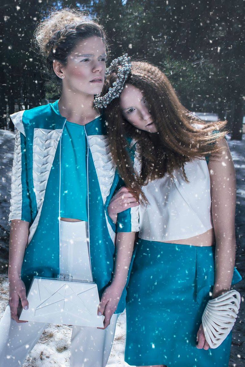 COMMA7_STUDIO's tweet photo. Snowqueen. 
Collection Secuencia. 
#origami #print3d #brazalet #fashion #design #inspiration #parametricdesign https://t.co/Xp0iiINbXy