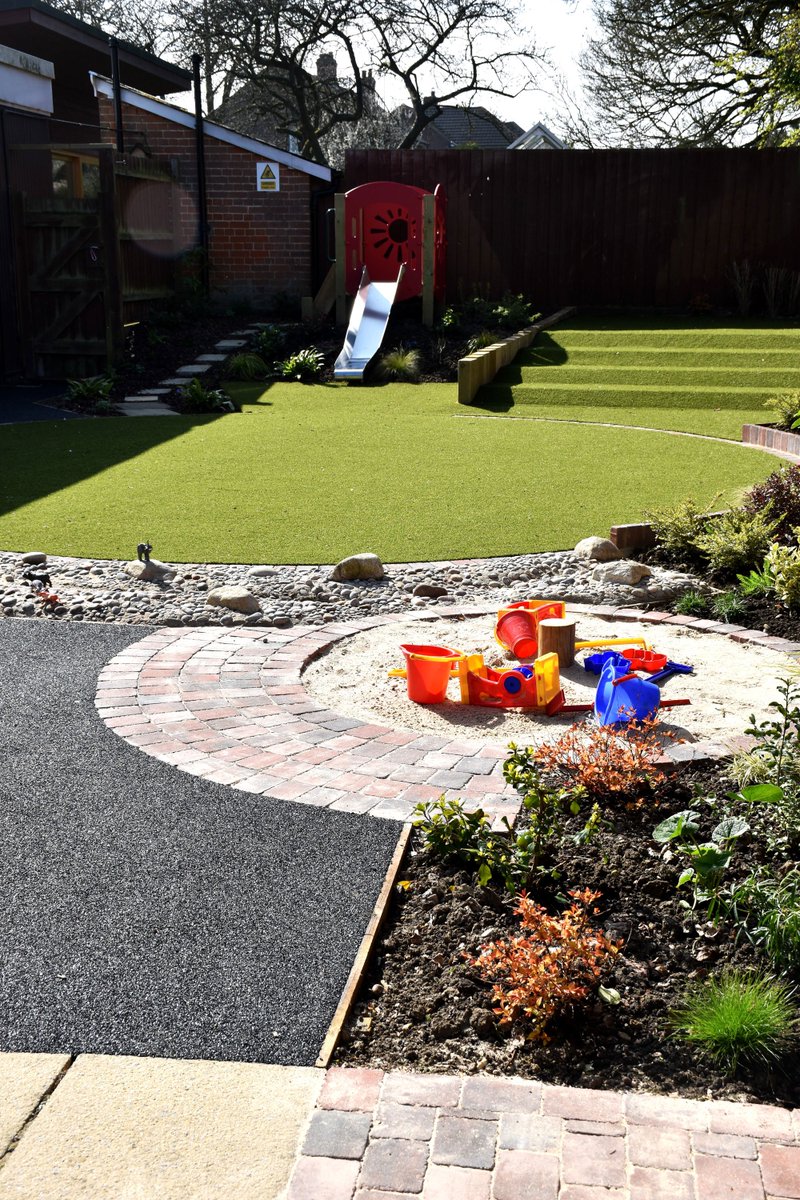 VertasGroup's tweet image. April&apos;s #VertasFocus is #GroundsDesign, an artistic &amp;amp; dedicated team creating external landscape masterpieces. Visit vertas.co.uk/services/groun…