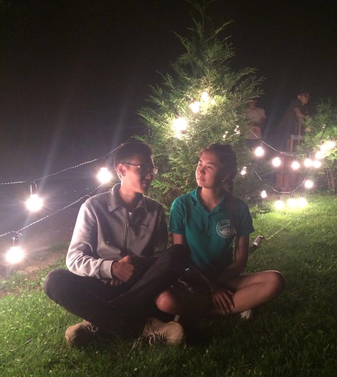 arabelladele's tweet photo. Эх, вспомнила наши летние ббкьюшки😰
ностальгия, она такая😭😭😭
#23plus1 https://t.co/dRGlpXjzsv