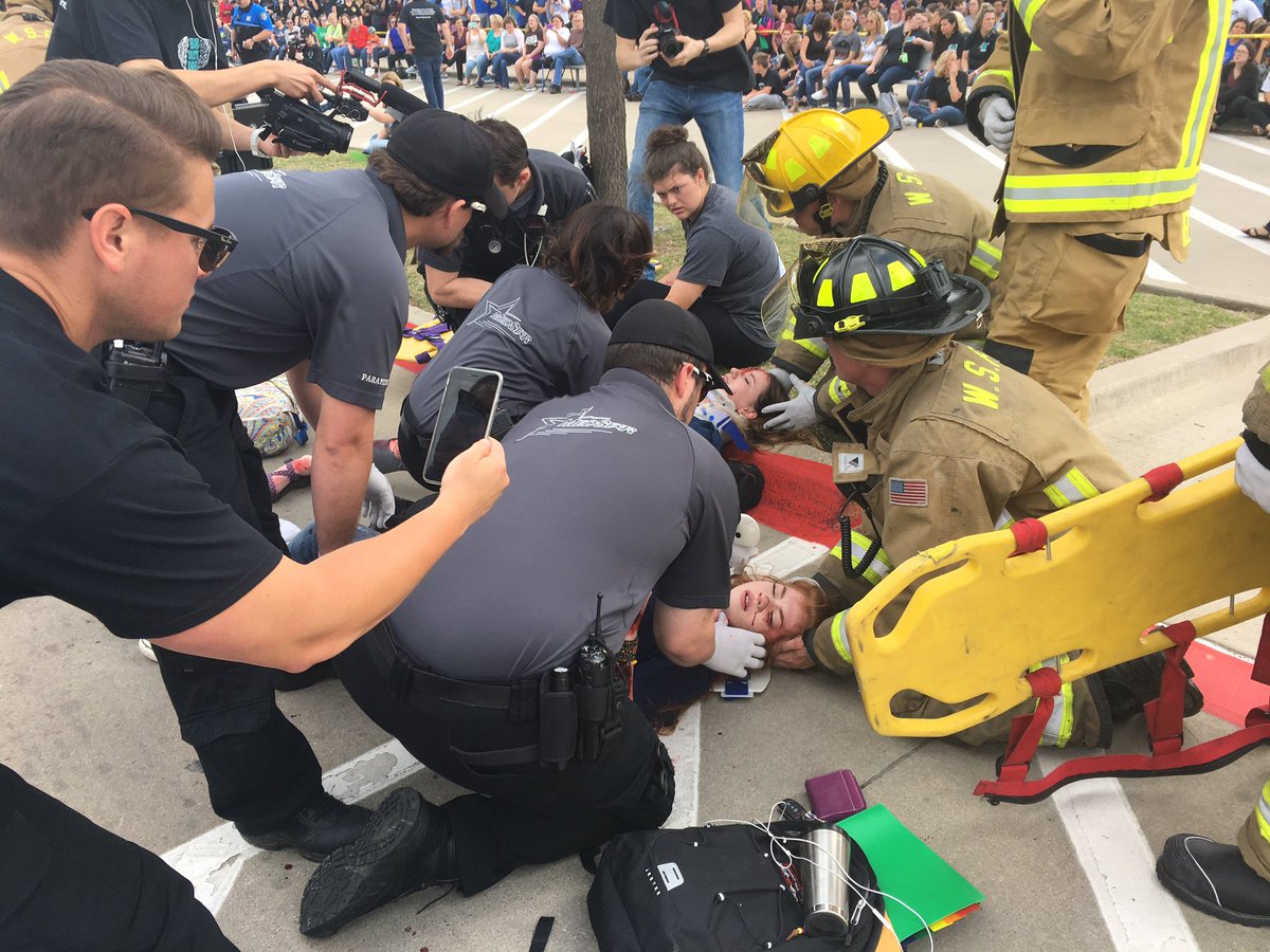 wsisdschools's tweet photo. Brewer High School's Shattered Dreams program has begun. One bad decision can change your life forever. https://t.co/l3Die9TyeS