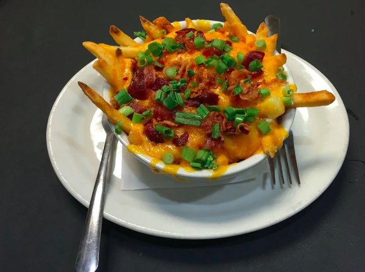 KeepItLocalOK's tweet photo. You will have absolutely zero regrets after eating a plate of #ChowderFries from @crabtownokc for lunch. #keepitlocalok https://t.co/Uq45Fc0quj
