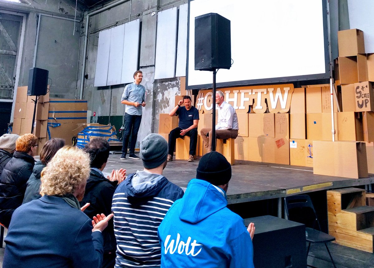 davidhperonard's tweet image. Key take aways from interview w/ @robinwauters  from @tech_eu ::
"Just do it" + "Pick a big idea" #cphftw #cphftwtownhall11