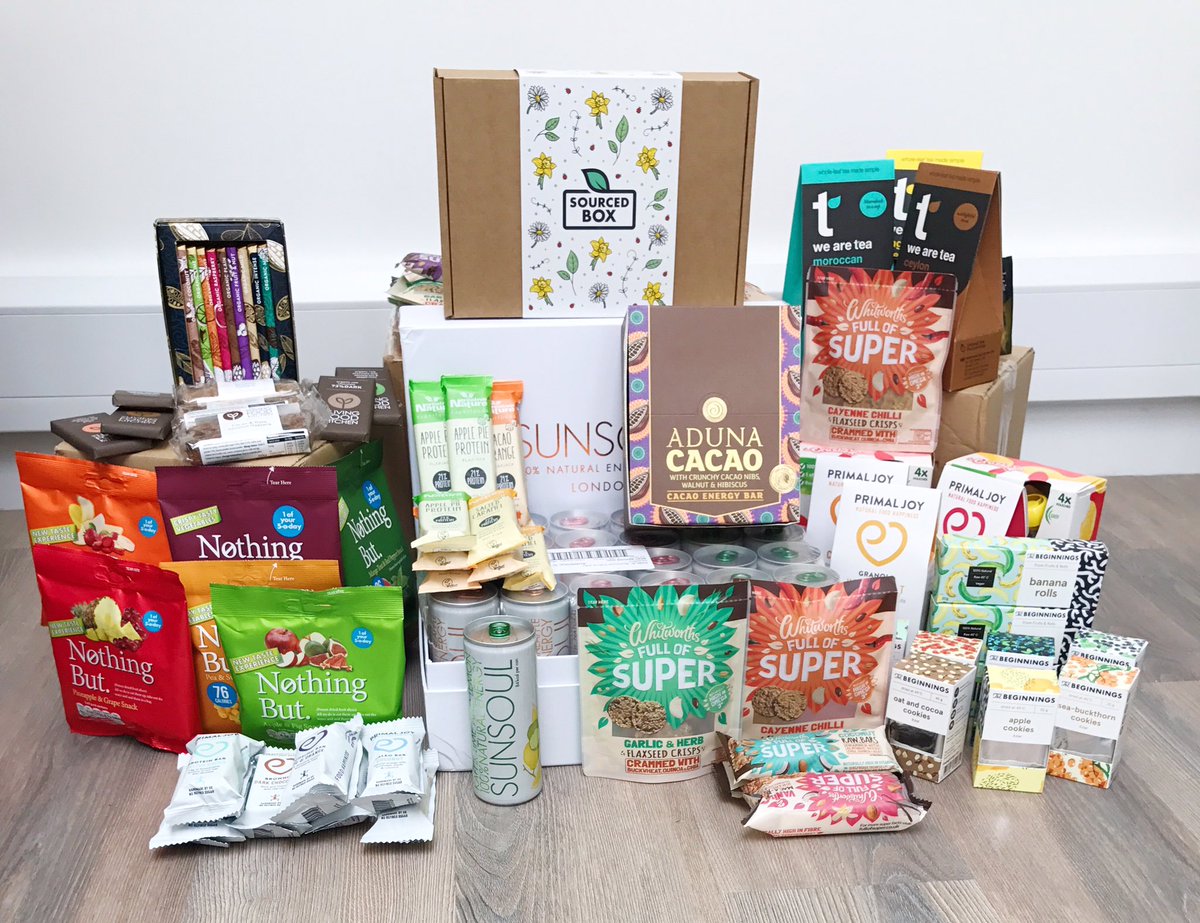 LivingFoodKitch's tweet photo. Don't forget to enter the #SpringSourcedBox competition / giveaway. If we could, we would. It's an amazing prize!!! https://t.co/qgzhLWTUuV