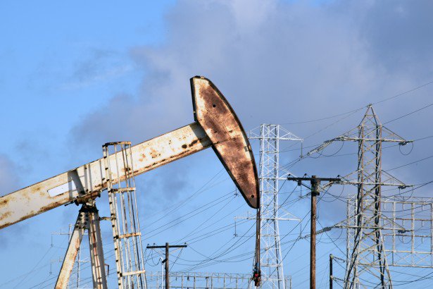 MambaAlerts's tweet image. Royal Dutch Shell: Dividend Is Safe #RDS.B #RDS.A #SearchingForValue #SAExclusive $RDS.B seekingalpha.com/article/406376…