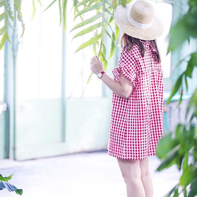 FlayrFR's tweet photo. La petite robe vichy parfaite pour le printemps ☀🌸  @ellesenparlent https://t.co/OhjWKT0lcl #ootd #fashionblogger #vichy #fashion #spring https://t.co/e76pwxYs7x