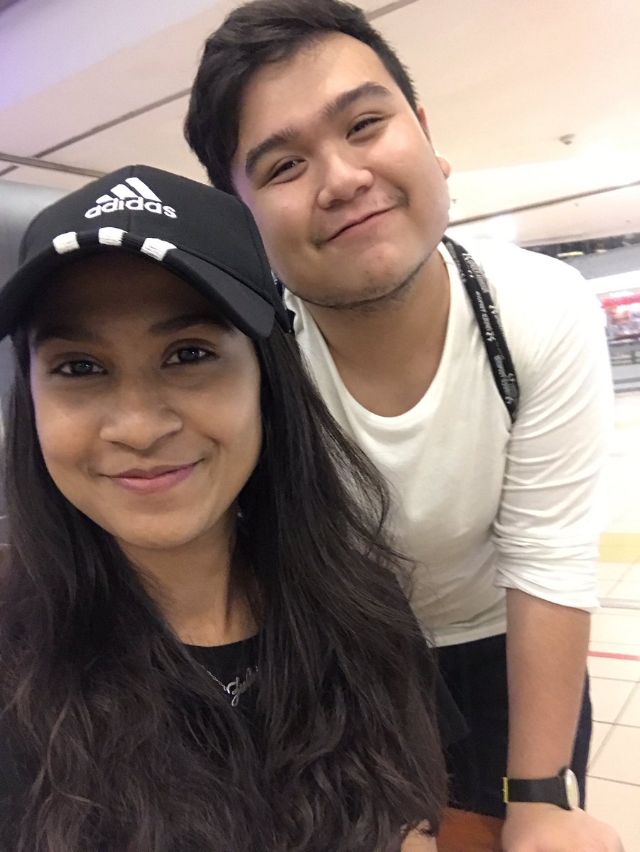zulaiqafdhl's tweet photo. I miss #clingy #hormoneissues https://t.co/NHK5w3fyu1